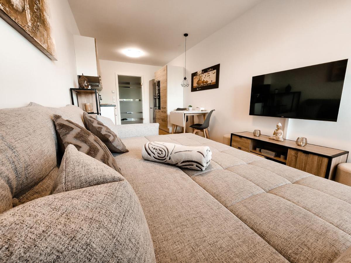 - Modern New Apartment, Old Danube Viena